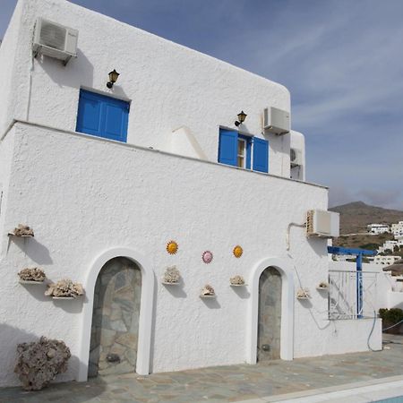 Mare Monte Hotel Иос Хора Екстериор снимка