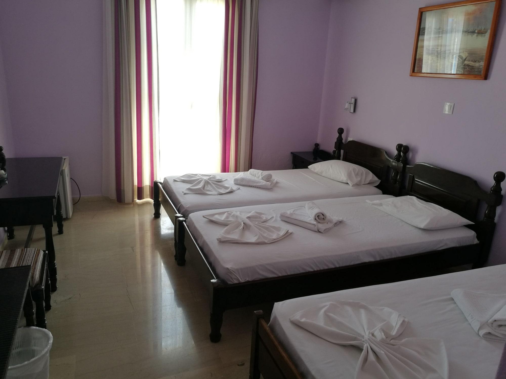 Mare Monte Hotel Иос Хора Екстериор снимка
