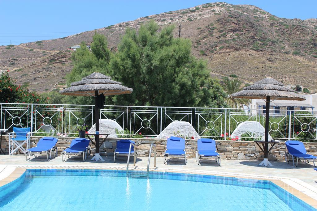 Mare Monte Hotel Иос Хора Екстериор снимка