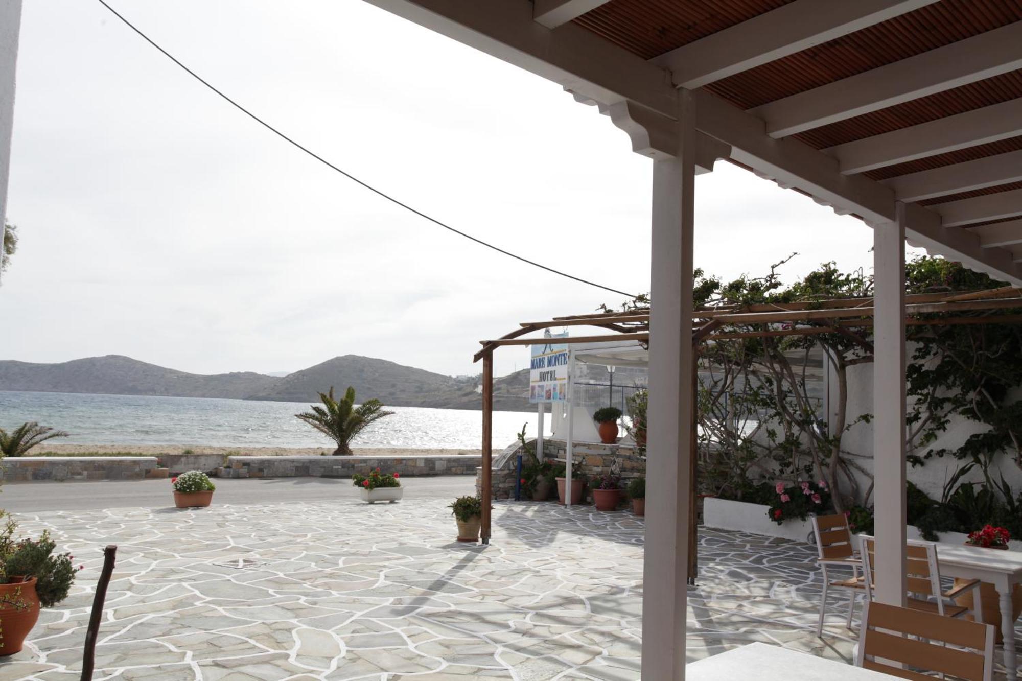 Mare Monte Hotel Иос Хора Екстериор снимка